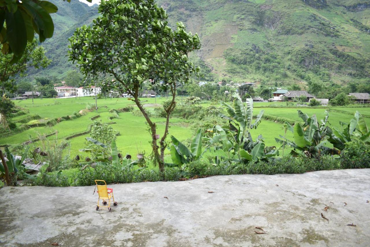 Du Gia Van Chung Homestay Lang Cac Exterior photo