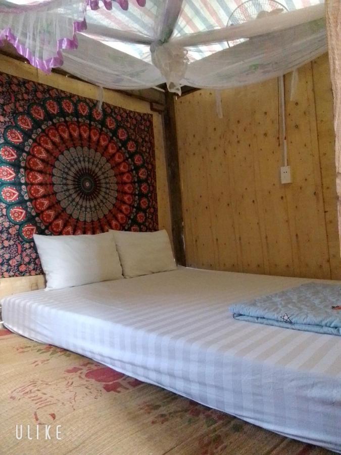 Du Gia Van Chung Homestay Lang Cac Exterior photo
