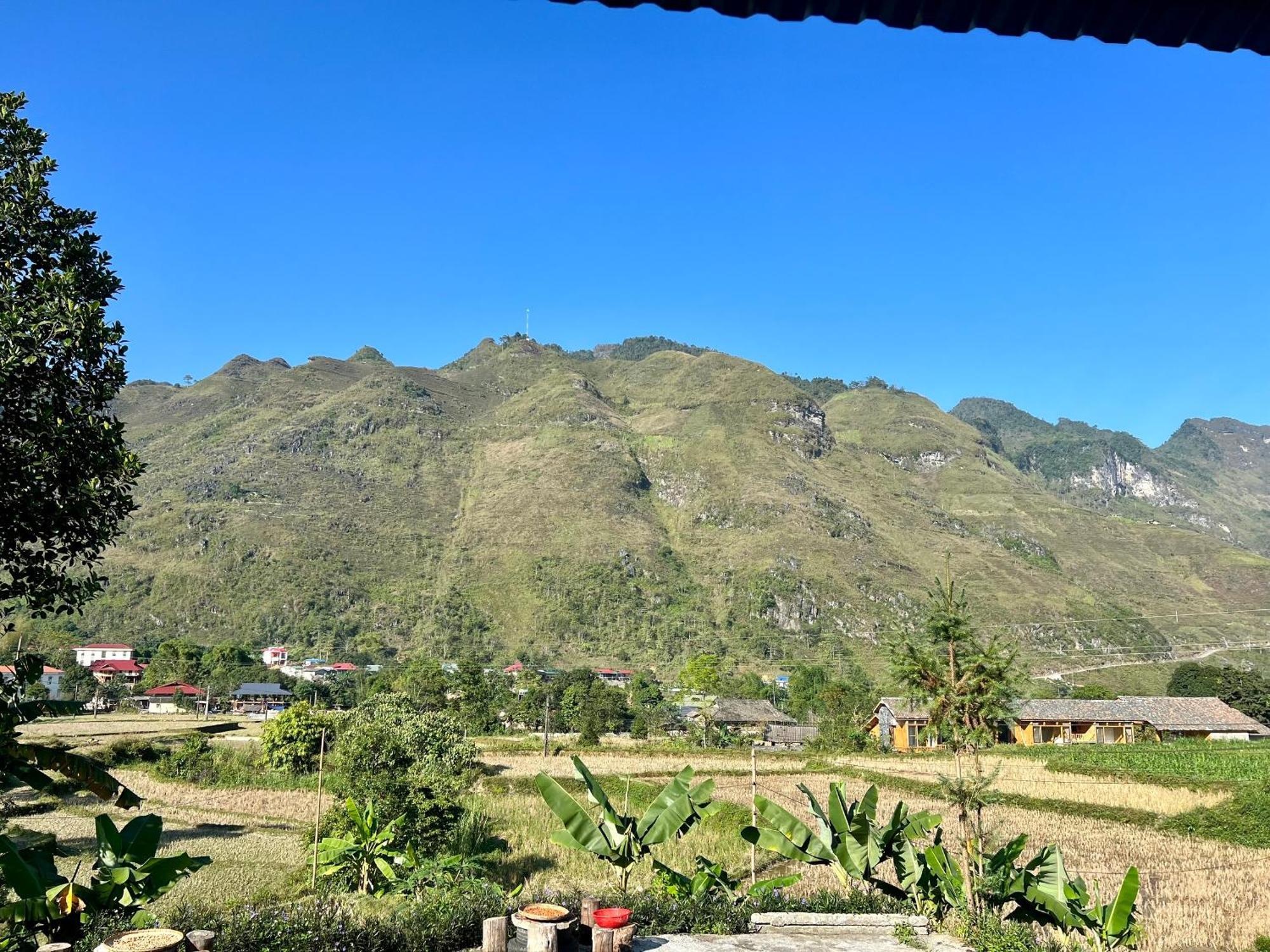Du Gia Van Chung Homestay Lang Cac Exterior photo